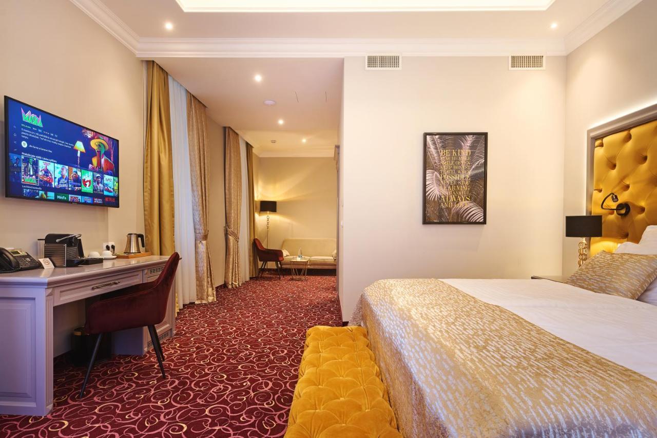 Golden Key Boutique Hotel Karlovy Vary Exterior foto